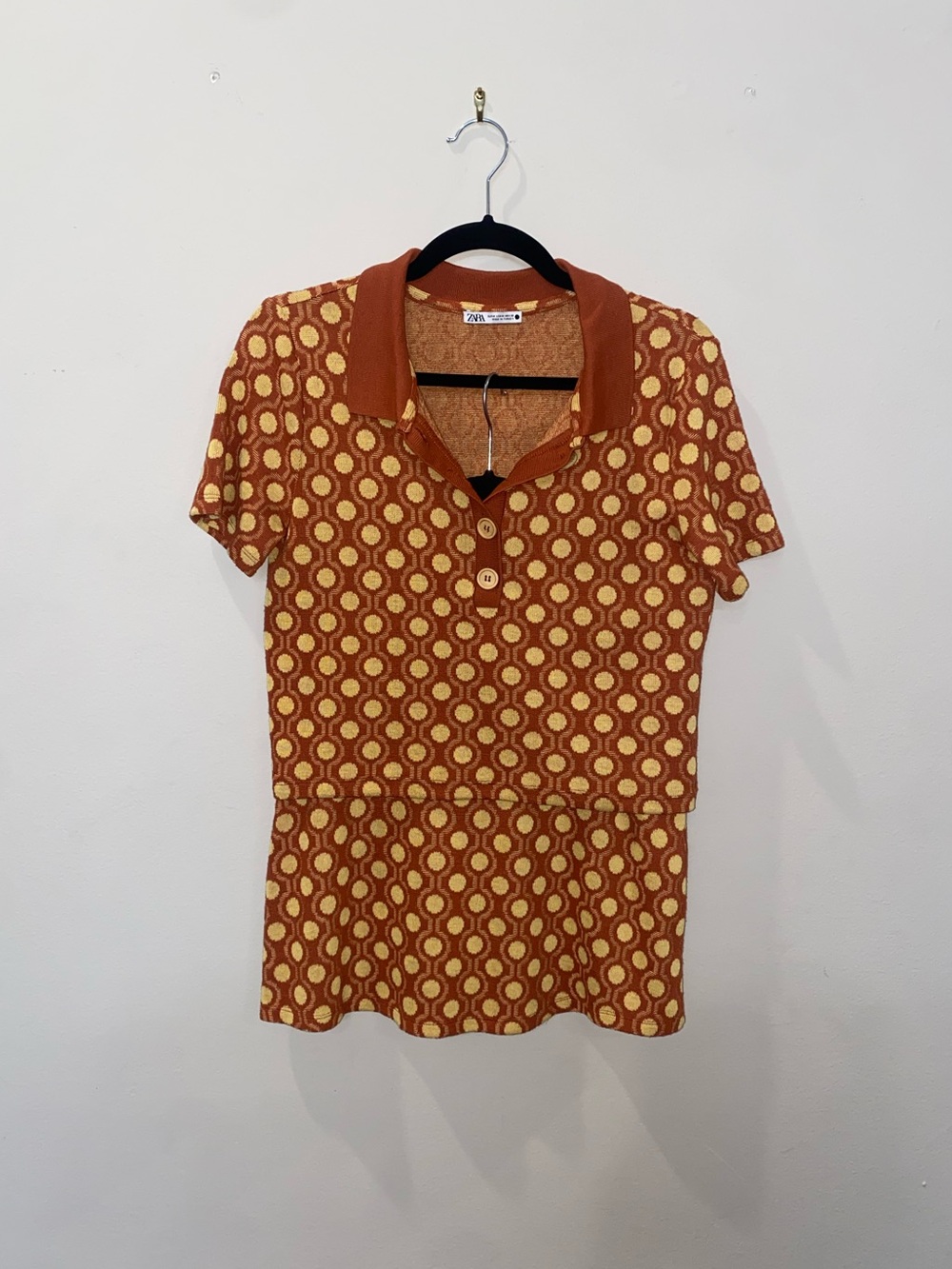 Zara 70s Style Retro Rust & Yellow Polo & Skirt Set AS SEEN ON YELLOWJACKETS